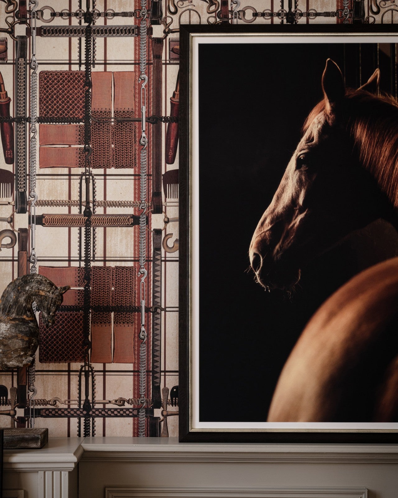 mind the gap - harnessmaker's atelier wallpaper - wp20640