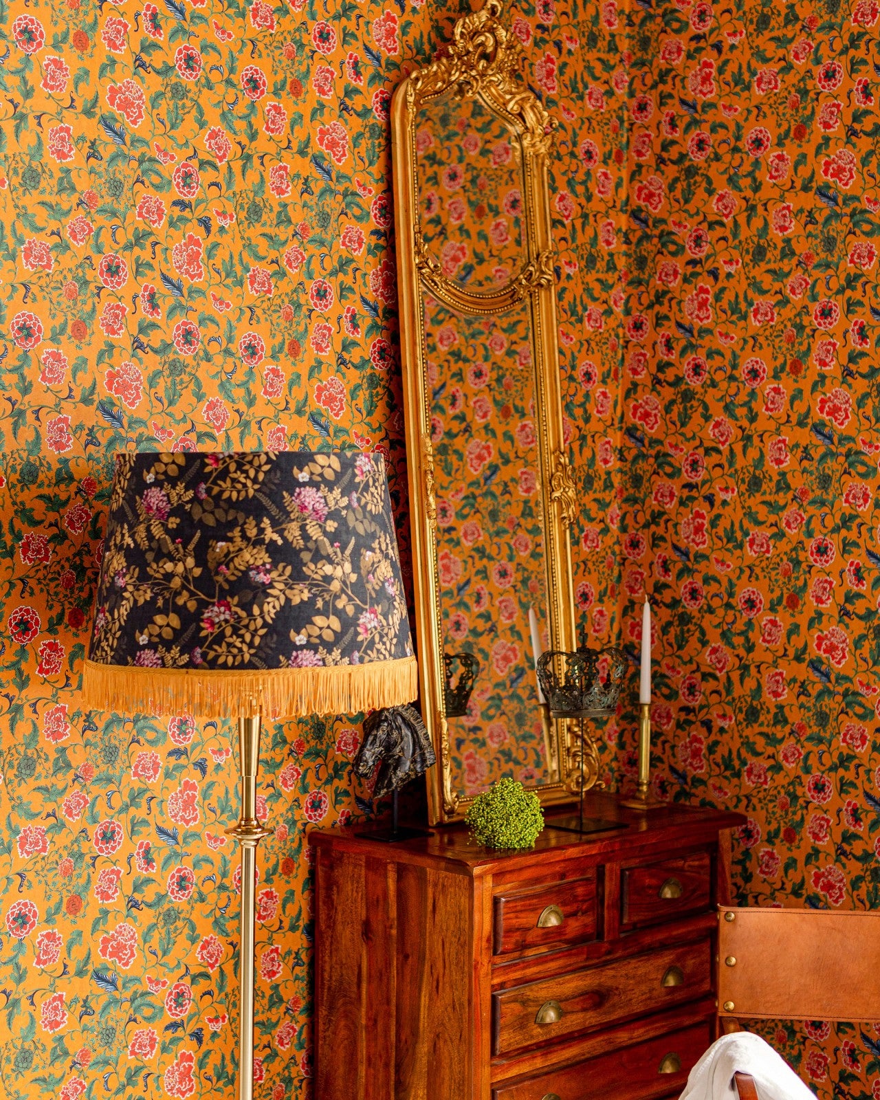 mind the gap - chinese ornament wallpaper - wp20580