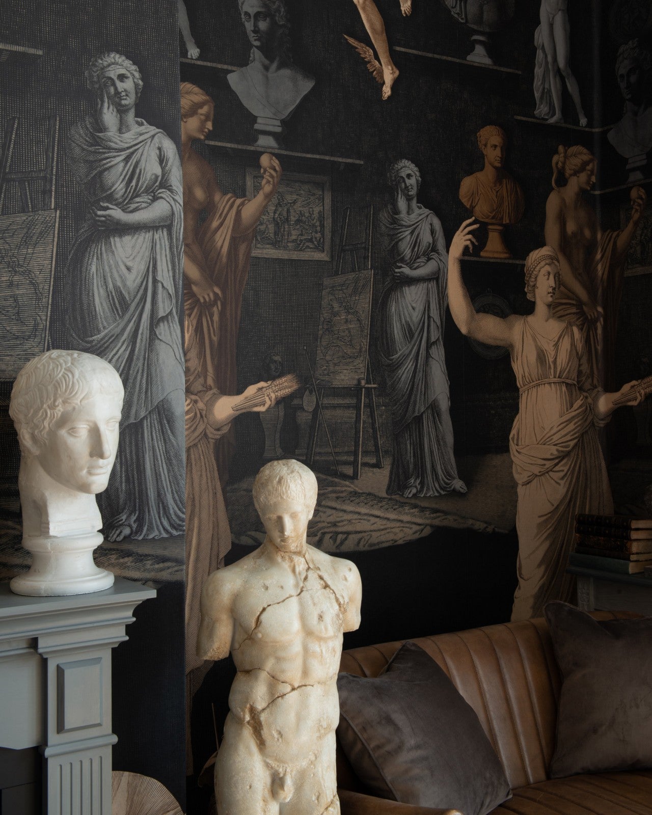 mind the gap - statuary chamber wallpaper - wp20601