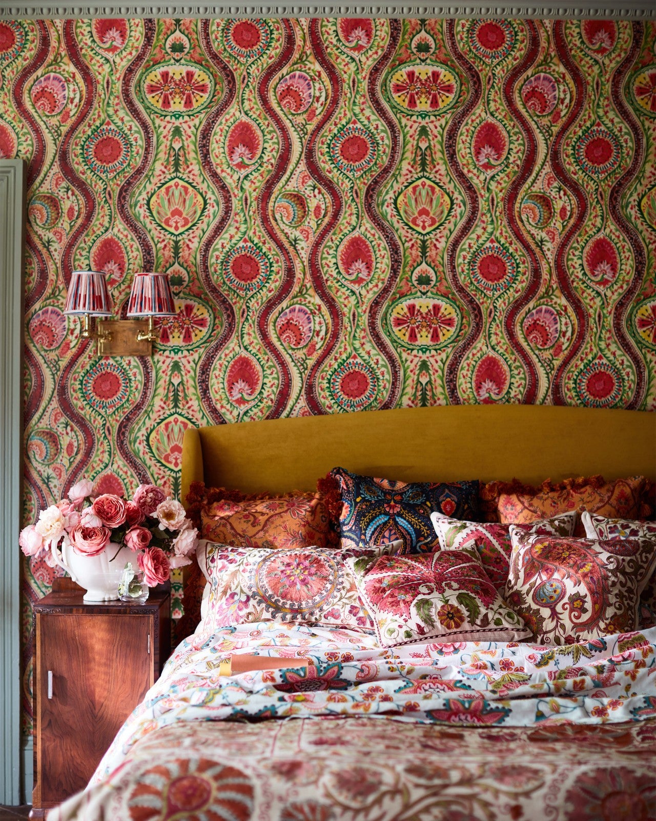 mind the gap - hippie paisley wallpaper - wp20616