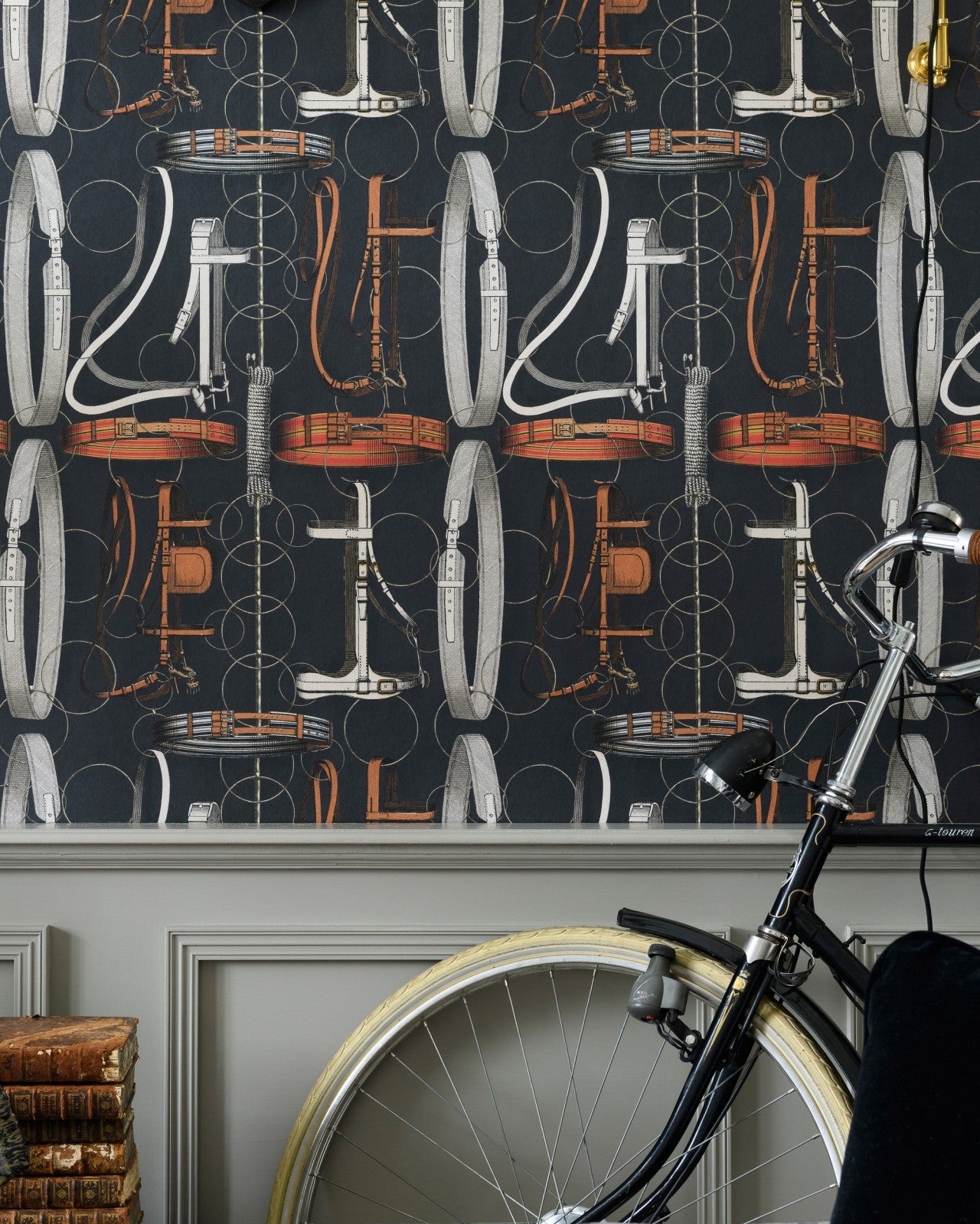 mind the gap - equestrian equipment light wallpaper - wp20633