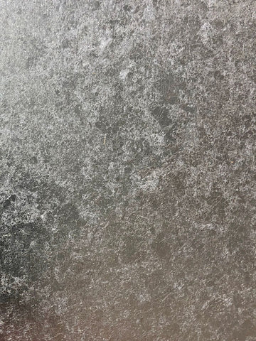 scalamandre - hand hammered leaf silver wallpaper - wto ga12