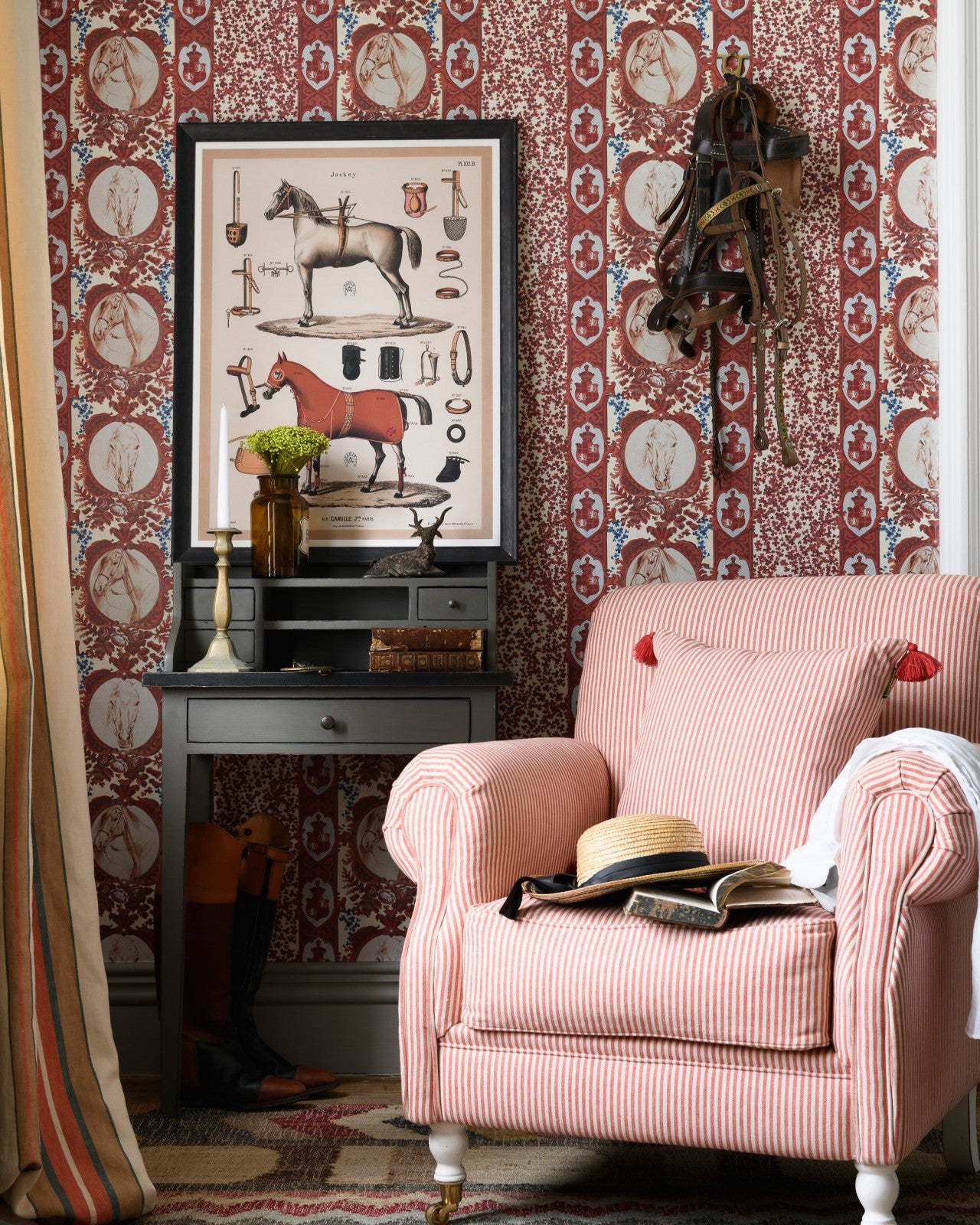 mind the gap - the competition panel red wallpaper - wp20635