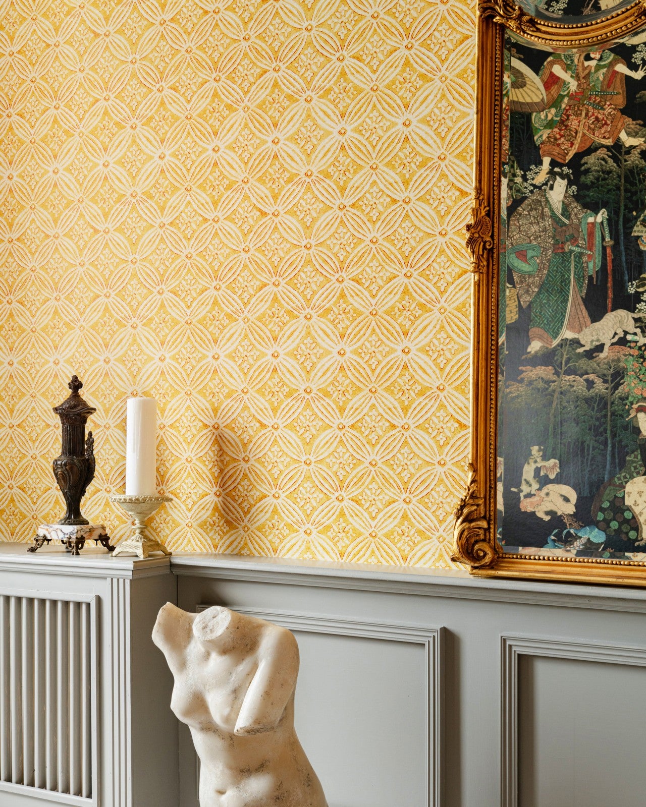 mind the gap - kalamkari citrus wallpaper - wp30117