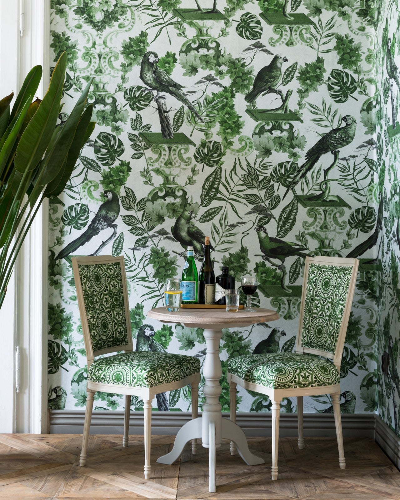 mind the gap - la voliere dark wallpaper - wp20478