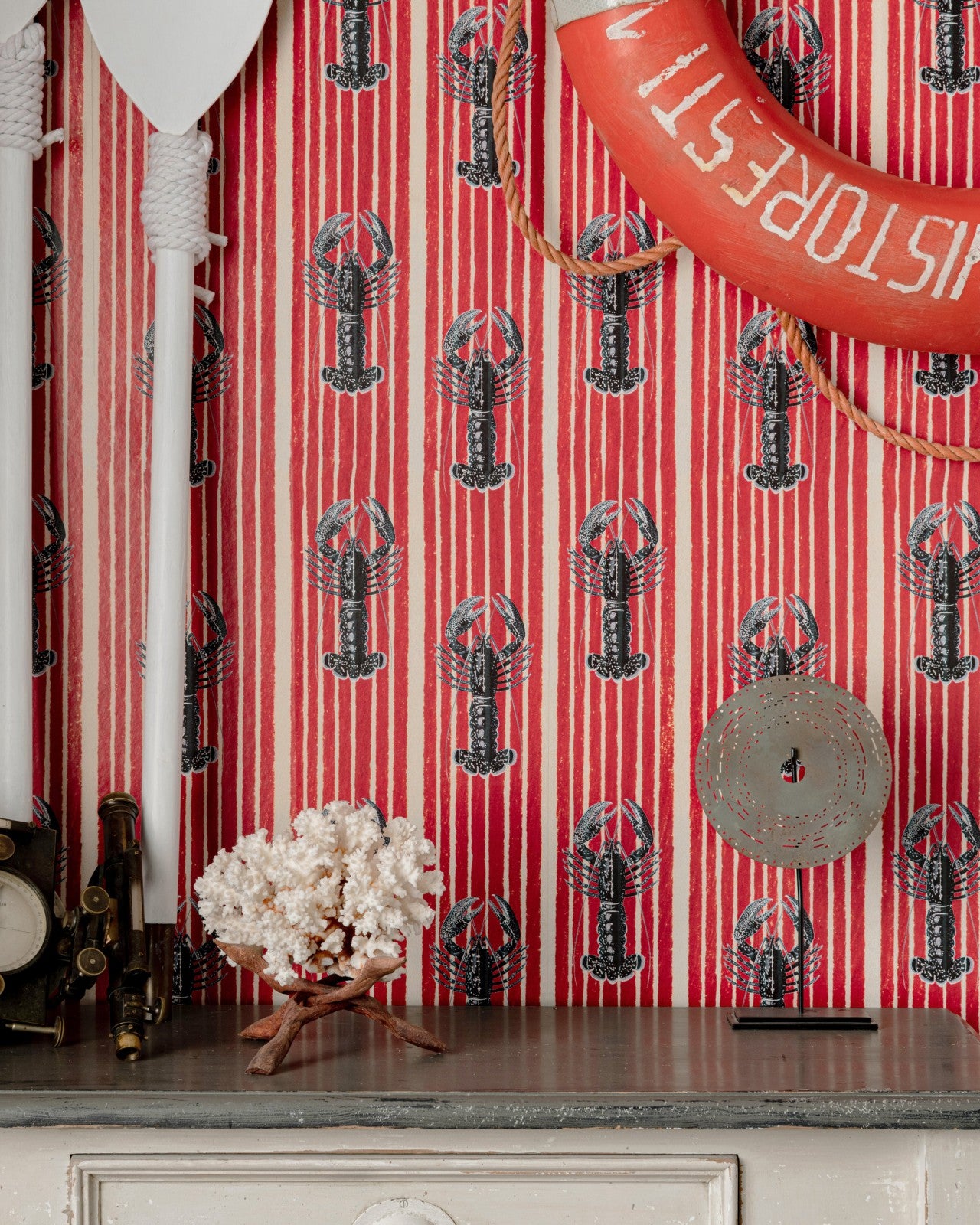 mind the gap - mediterranean lobsters red wallpaper - wp30064