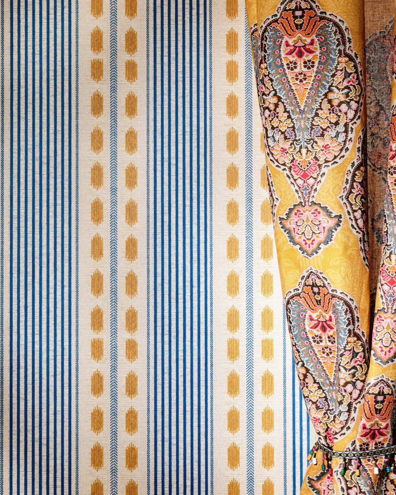 mind the gap - mouassine rouge wallpaper - wp20759