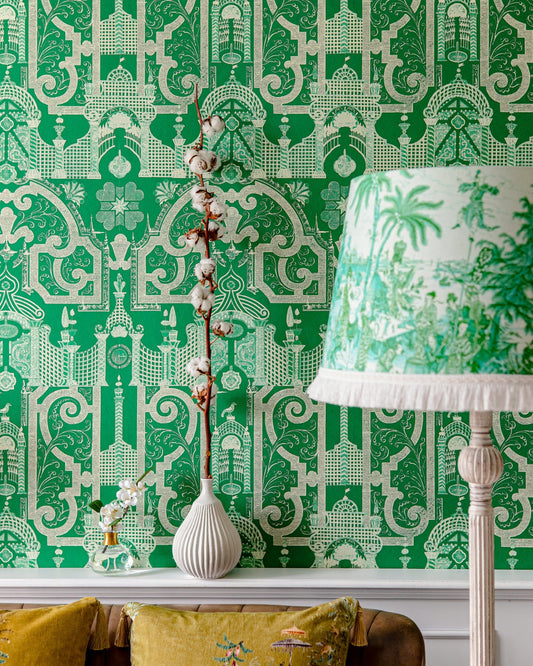 Mind The Gap - EMPEROR‚Äö√Ñ√¥S LABYRINTH Greenlake Wallpaper - WP20583