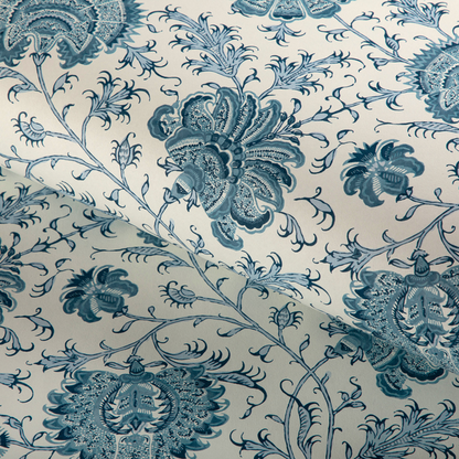 Lee Jofa - Indiennes Floral wallpaper - Delft - P2022112.5.0