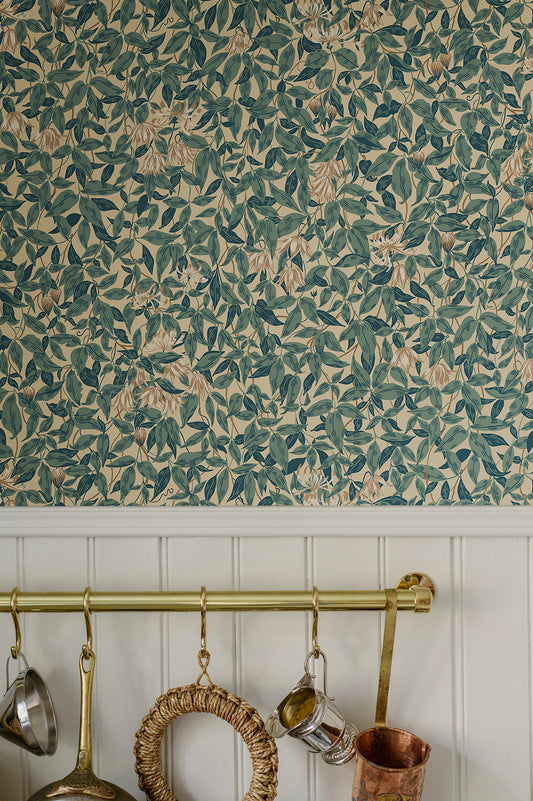 linnea, blue - s10558 - sandberg wallpaper