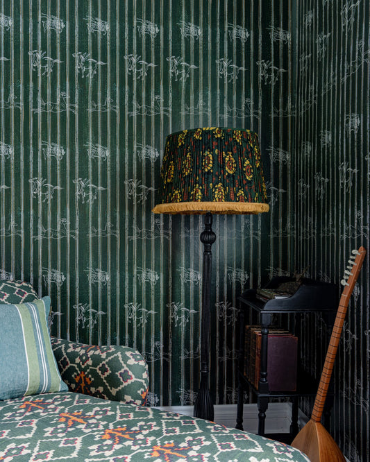 Mind The Gap - A FABLE Evergreen Wallpaper - WP30002