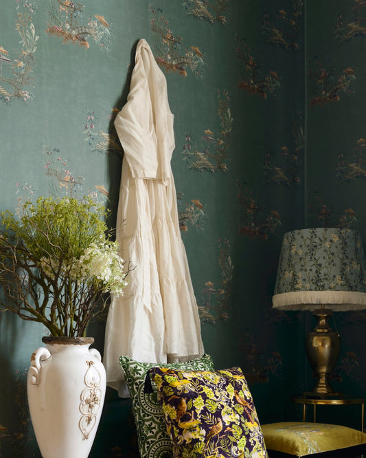 Mind The Gap - CHINOISERIE Blue Wallpaper - WP20437