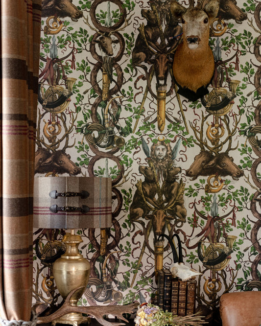Mind The Gap - THE GANGHOFER HUNT Dark Wallpaper - WP20691