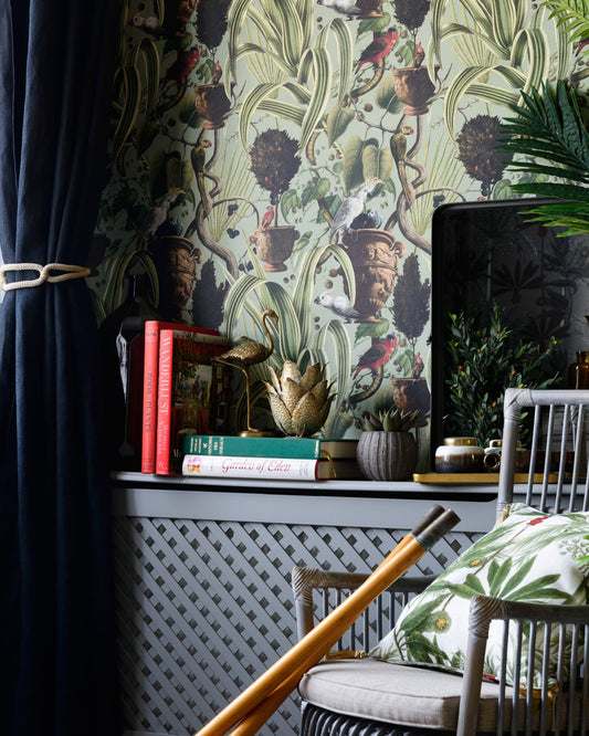 Mind The Gap - EXOTIC MENAGERIE Light Wallpaper - WP20516